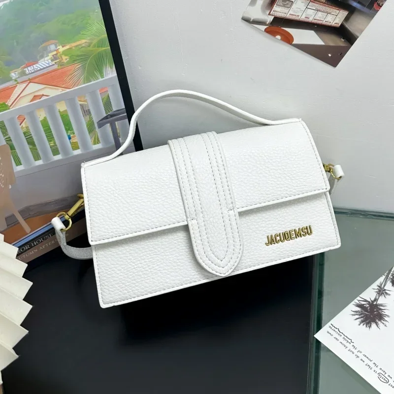 Designer-Wickeltasche Luxusmar – Street Fashion In Paris Bewertung und Preis