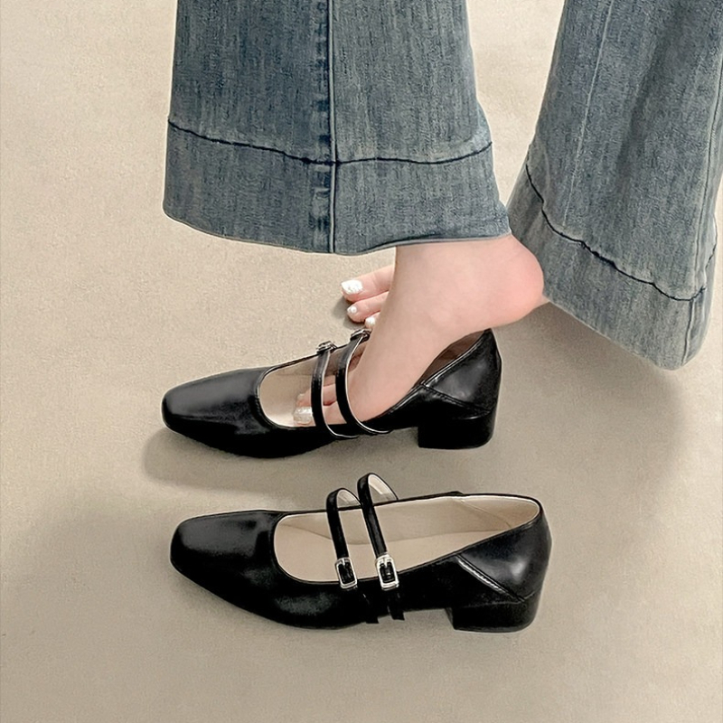 Silberne Mary-Jane-Schuhe für  – Street Fashion Shoes Bewertung und Preis
