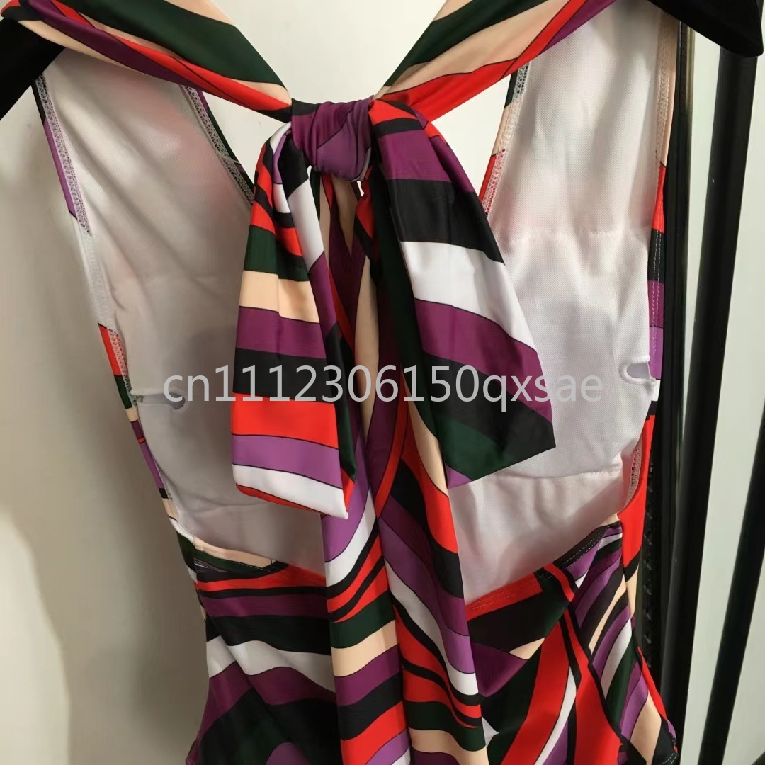 Modische Damen-Badeanzüge mit  – Street Fashion Logo Bewertung und Preis